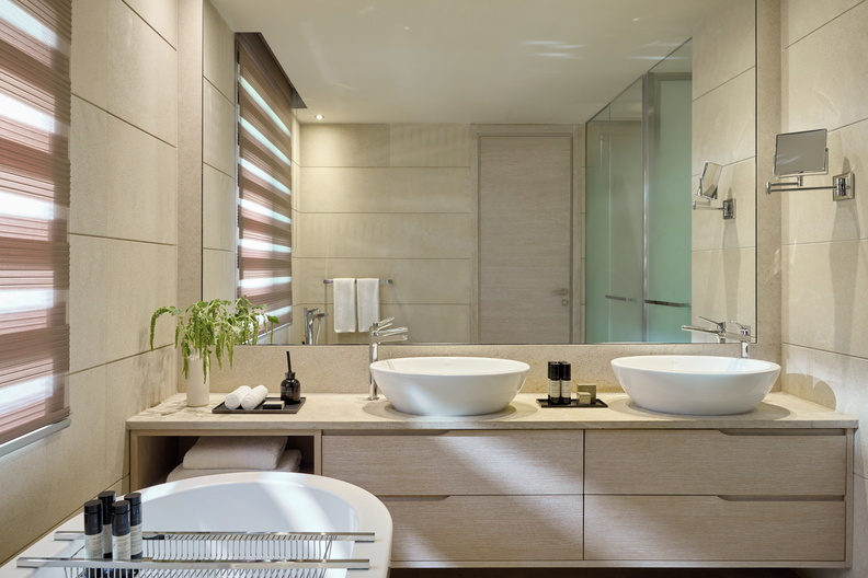 Tiara Holidays - Sani Dunes - junior suite private garden pool view bathroom